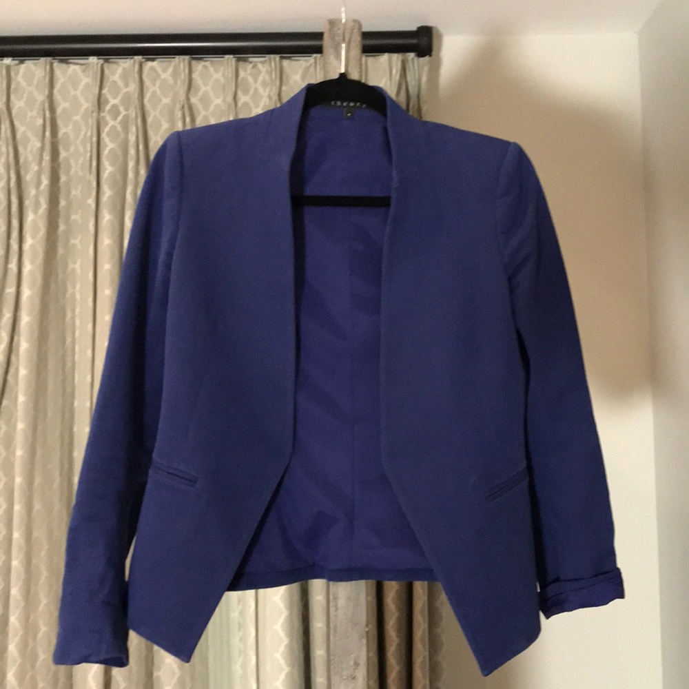Theory deep blue blazer size 4